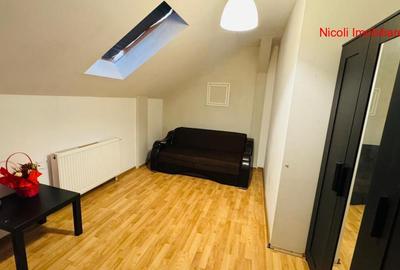 Apartament cu 3 camere în Berceni