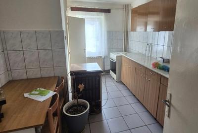 Vand apartament 3 camere Lunca - 3