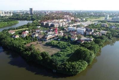 Casă cu 5 camere în Băneasa