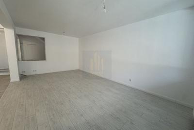 Apartament 5 camere triplex cu curte de vanzare *metrou Crangasi* - 4