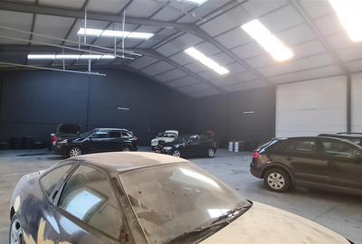 Hala noua langa A1 pe artera principala 360mp acces TIR  in interior - 4