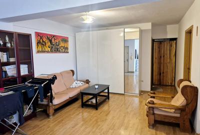 Apartament 2 camere Semicentral, Str. Bucuresti, zona Farmec - 4