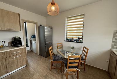 Vilă modernă de vânzare în Cristian | Construcție 2019 | Teren 500 mp - 10