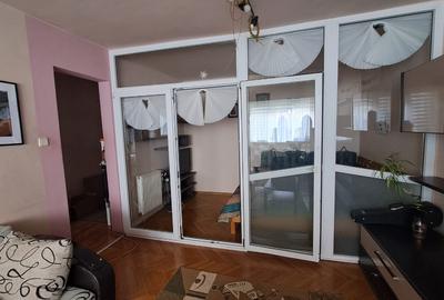 Apartament 3,5 camere, mobilat și utilat, aer condiționat, parcare - 9
