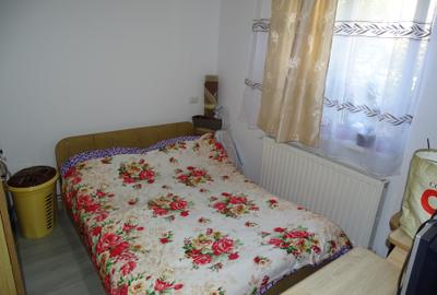 Apartament cu 2 camere semidecomandat în Florilor