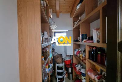 Casa de vanzare 5 camere, 980 teren, zona Piata Cetate - 22