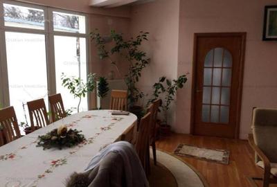 Vila 456mp utili  zona Plantelor - 11