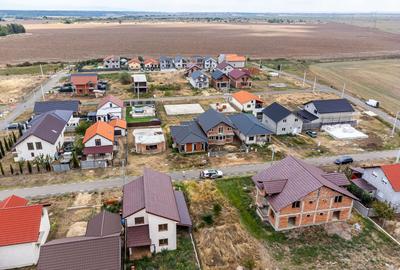 Casă nefinisata la sol in Fântânele, cartier nou Comsion 0 - 1