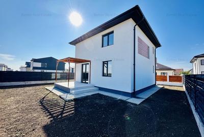 Casă individuală cu 4 camere în Berceni