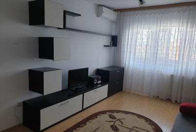 Apartament cu 2 camere decomandat în Vest