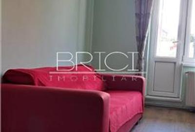 Apartament 2 camere, 65mp, 2 bai, cu Garaj, Central