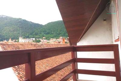 Casă individuală cu 8 camere în Centrul Istoric