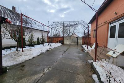 Comision zero vând casa nouă la Biled - 2