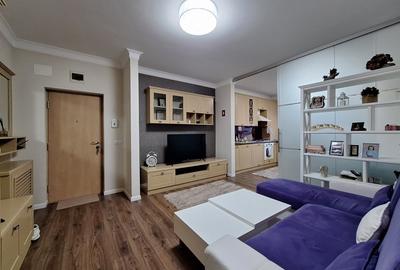 Apartament cu 3 camere semidecomandat, mobilat în Florești