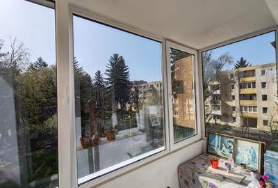 Apartament 3 camere Zona Astra - 1