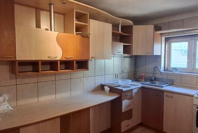 Comision 0, Mansarda Cotroceni, Palat, 2/2, libera, 4 camere decomandate, balcon - 8