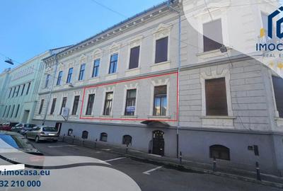 Apartament cu 3 camere decomandat, mobilat în Central