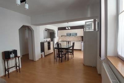 Apartament 2 camere la cheie - 1