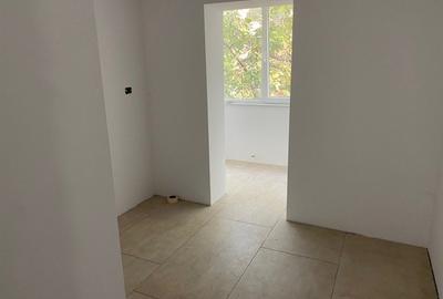 3 camere  , centrala proprie,etaj 2-Lipovei - 19