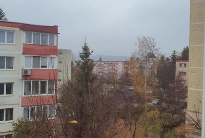 Va oferim spre inchiriere apartament doua  camere Brasov /Astra