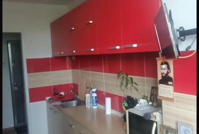 Apartament cu 2 camere,Micro 16