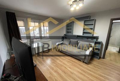 Apartament cu 2 camere semidecomandat în 7 Noiembrie