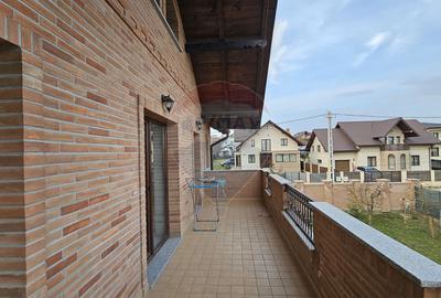 Casă / Vilă de lux, Scheia, Suceava - 33
