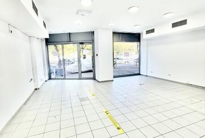 Spațiu Comercial De Vânzare 2 vitrine BLV ION MIHALACHE 121 , SECTOR 1 - 1