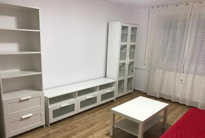 Apartament - 3 camere - decomandat - Tei - 1