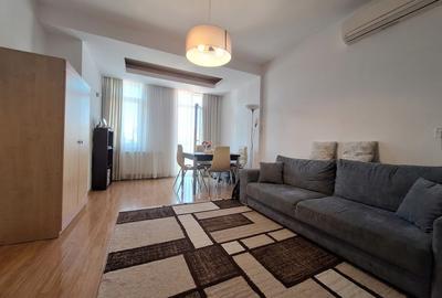 Apartament cu 2 camere decomandat, mobilat în Fratelia