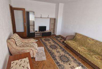 Doua camere decomandate stadionul Portul. - 2