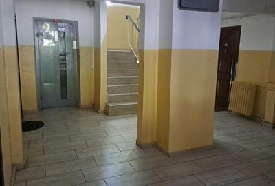 Apartament 2 camere Gorjului | decomandat | etaj 2/10 | 5 minute metrou - 7