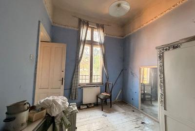 URGENT!, VILA SINGUR CURTE, POZITIE PE COLT, GARAJ, NEGOCIABIL - 7