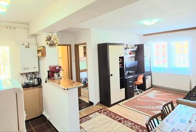 Apartament Izolat-Renovat-Utilat în Sebeș str.M.Kog bl 82 etaj2 39.900 - 2