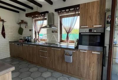 EXCLUSIVITATE Casă în Stil Tradițional în Baciu, Zona Popas Pintea - 1