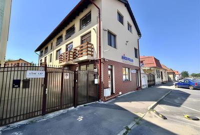Apartament cu 3 Camere Modern si Central de Inchiriat - 13