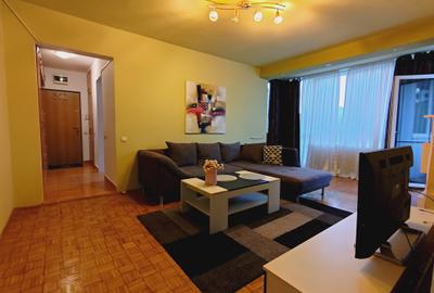 Apartament cu 3 camere semidecomandat, mobilat în Grigorescu