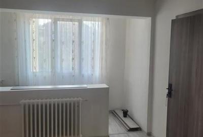 Apartament 3 camere semidecomandat, zona Neagoe Voda - 4