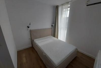 Penthouse 4 camere lux central, terasa 93 mp/ Universitate /Comision 0 - 13