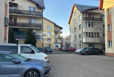 Apartament 2 camere decomandat cu balcon mare si parcare - 1