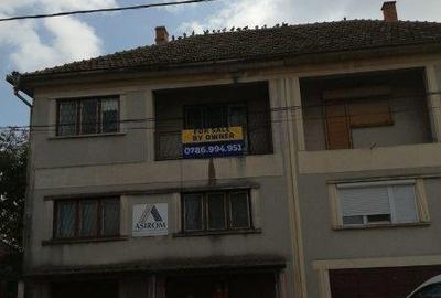 Cladire Sarcadului 8 - 1