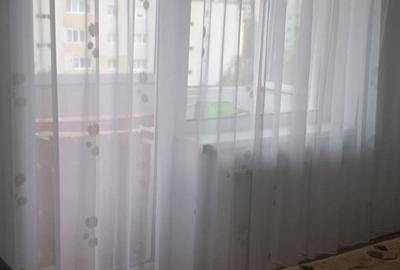 Apartament 3 camere pe Teleorman, 68 mp, garaj, 2 băi - 4