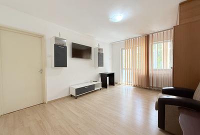 Apartament de vânzare cu 3 camere in Tomis Nord, etaj 2 - 2