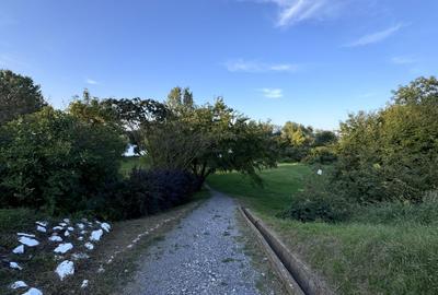 Hotel 25 camere 100 m deschidere DELTA DUNARII teren 12000 mp acces auto - 24