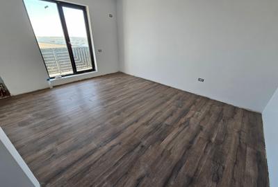 Apartament 2 camere - Incalzire pardoseala - Stb - La cheie- Cart. Independentei - 5