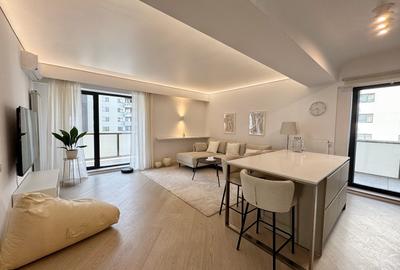 Apartament cu 3 camere semidecomandat în Central