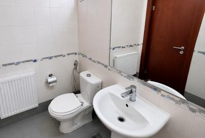 Vilă spectaculoasă pe malul lacului  5 dormitoare, 5 terase și grădină proprie - 9