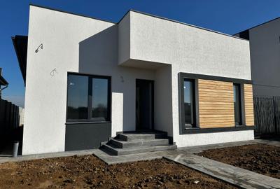 Casă individuală cu 4 camere în Berceni