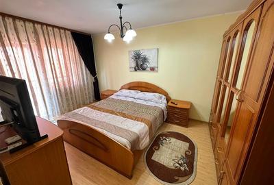 Apartament cu 2 camere decomandat, mobilat în Est