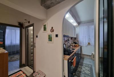 Apartament 2 camere decomandate, renovat, mobilat, utilat- Mioriței - 11